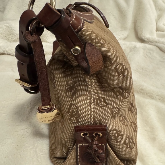 Dooney & Bourke Signature Canvas Monogram Shoulder Bag - Picture 5 of 11